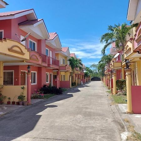 Villa Vacation Town House Near Mactan Cebu Airport Isla de Mactán Exterior foto